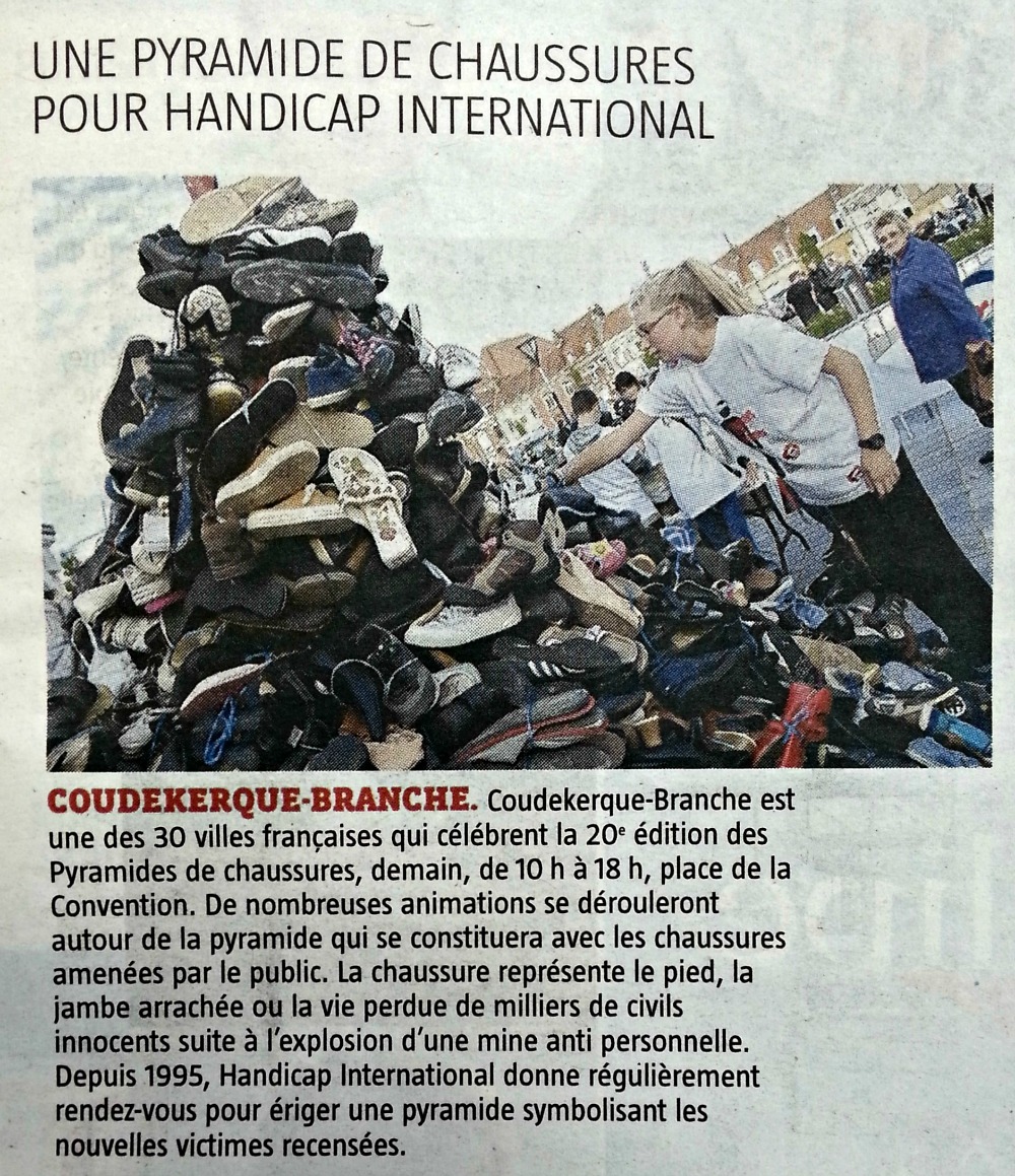 article de la Voix du nord concernant la pyramide de chaussures à Coudekerque-Branche