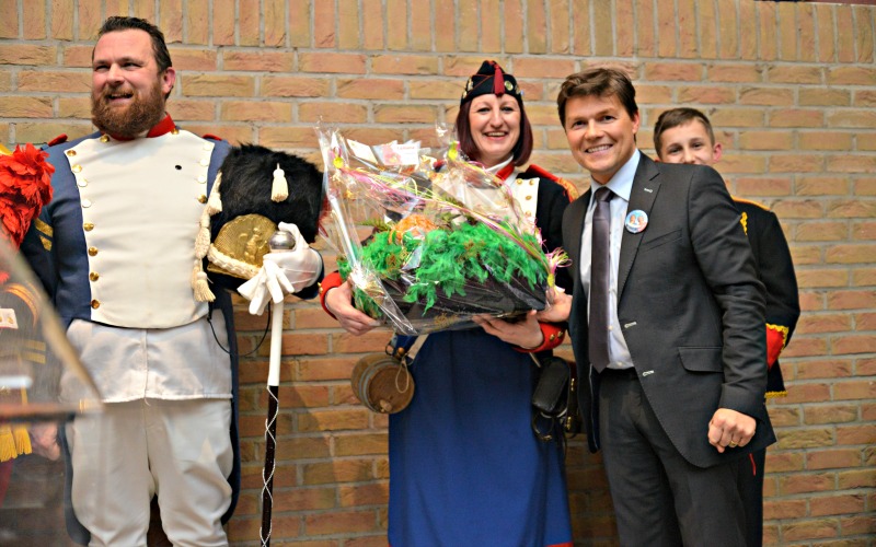 coudekerque-branche lancement festivités carnavalesques 2017 – cantinière delphine