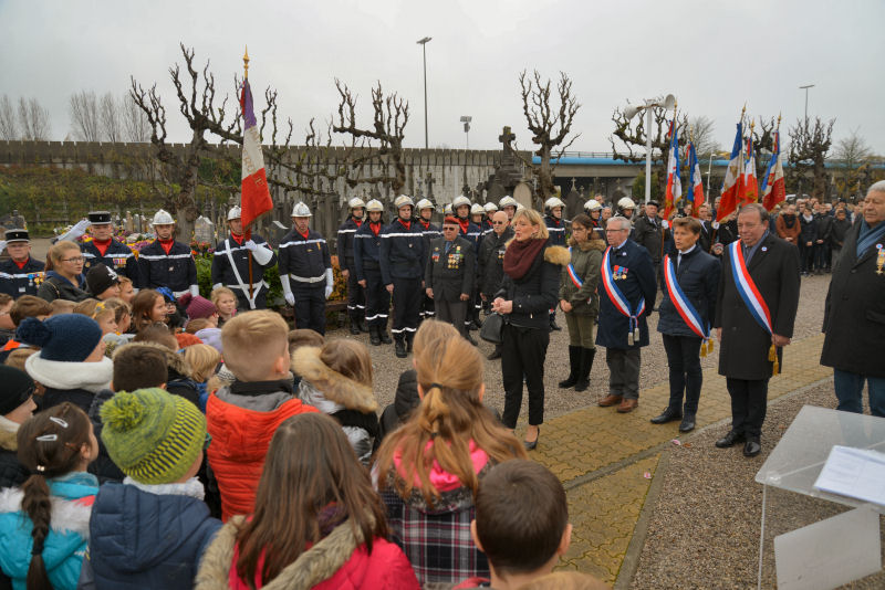 cérémonie du 11 novembre 2017 – chant des enfants