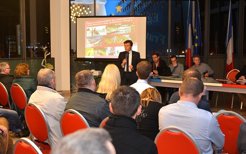 réunion publique concernant la 2ème phase d’aménagement de la rue des Forts 2017- photo2