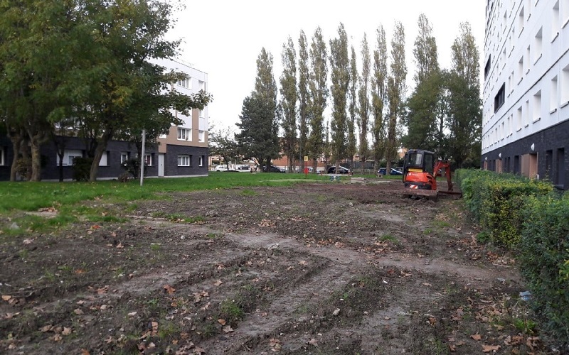 Réalisation au pied des immeubles d’un nouvel espace vert qualitatif