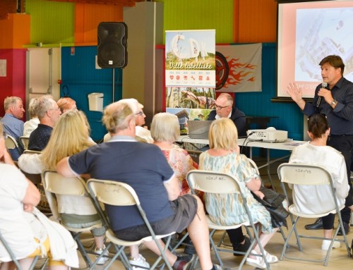 Une salle comble au Grand Steendam pour la réunion publique