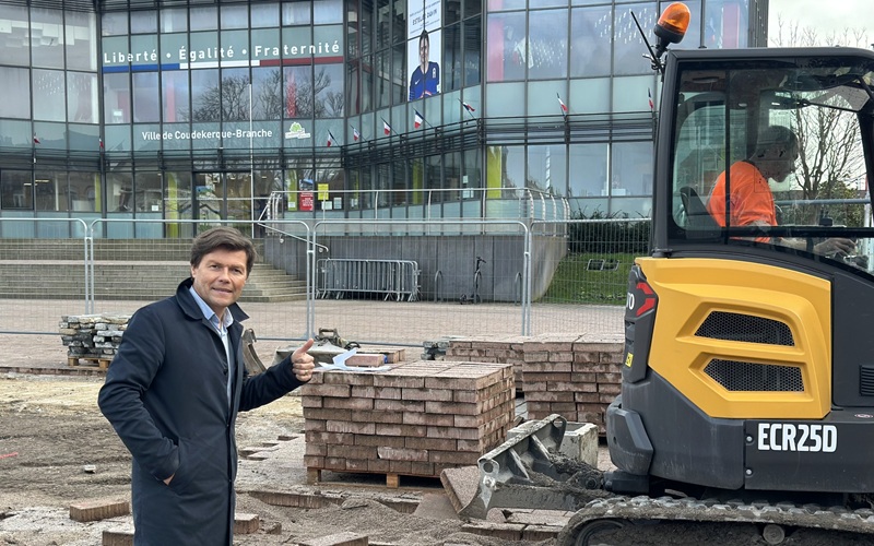 Le chantier de la maçonnerie du kiosque à musique a repris